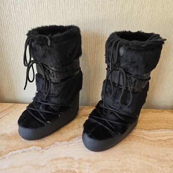 Moon Boot Faux Fur Icon Boots Moon Boots Fur Icon Boots Black - Picture 7 of 16